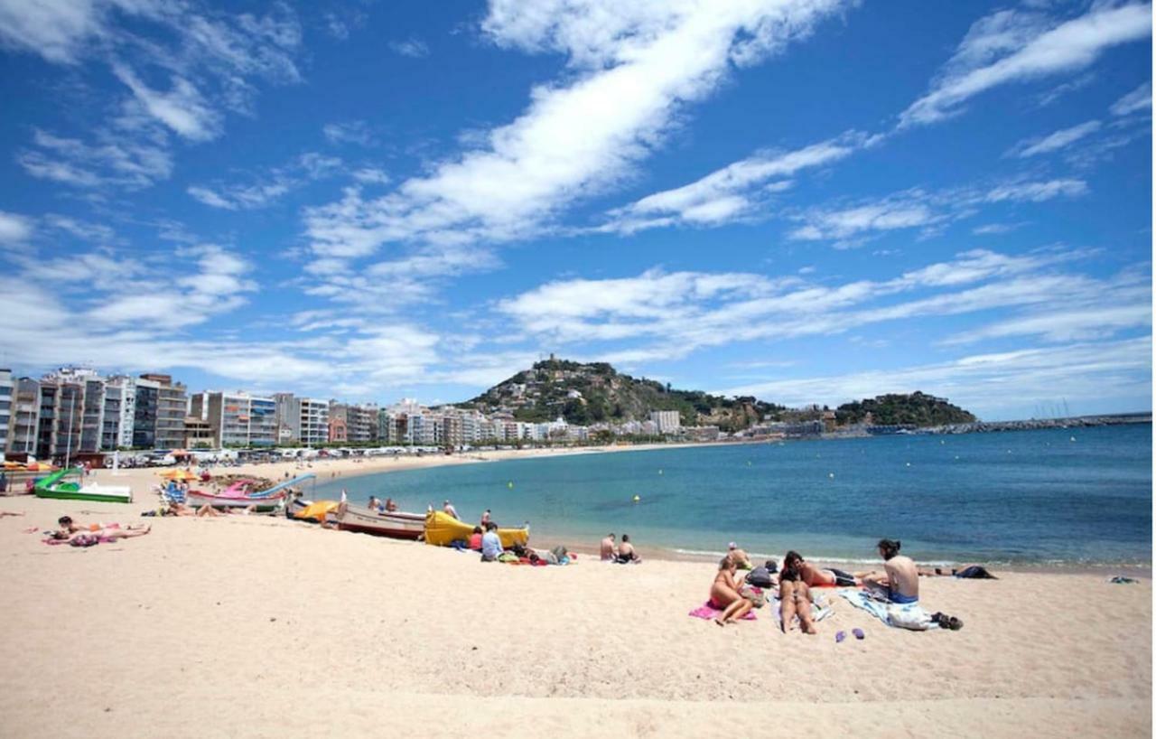 Primera Linea Playa Blanes Exteriér fotografie